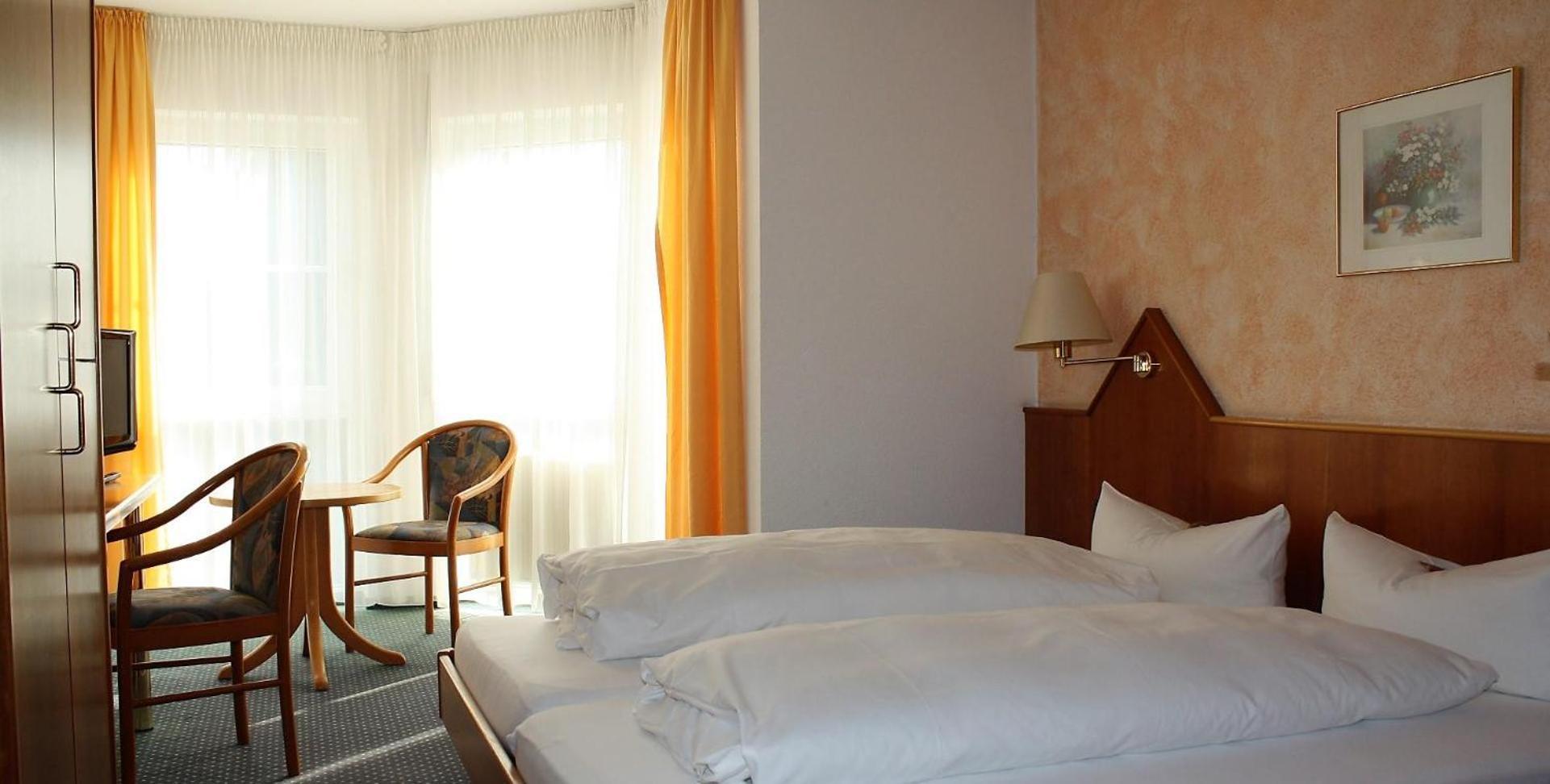 Hotel Schoene Aussicht Giessen Exterior photo
